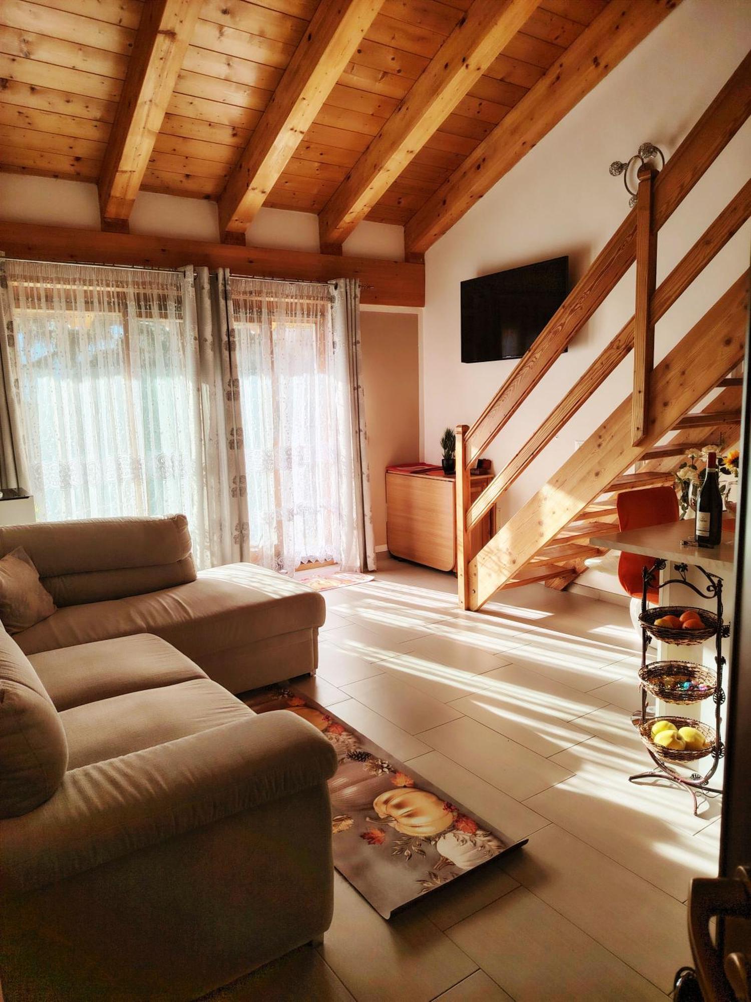 La Villa Gialla Aosta Exteriör bild